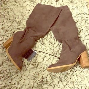 New (DV) knee high boots